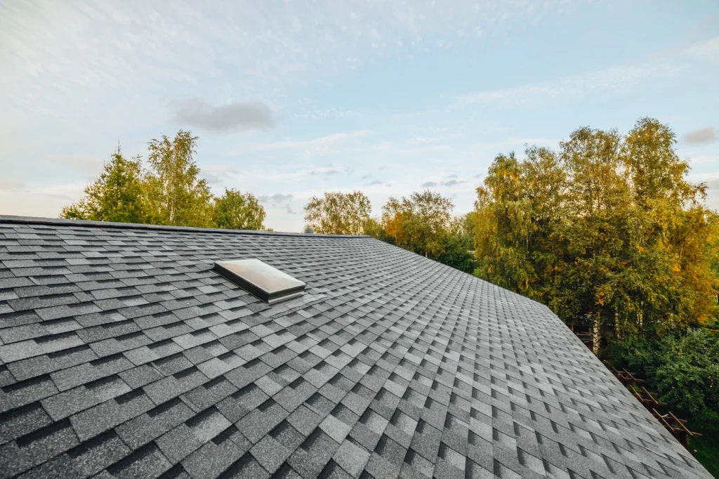 close up of architectural shingle roofing system