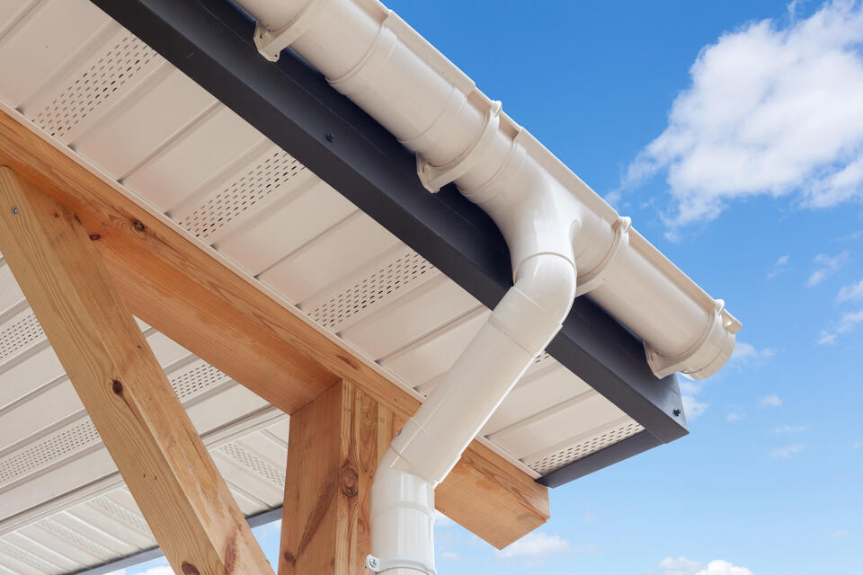 soffit repair-white soffits under roof eaves