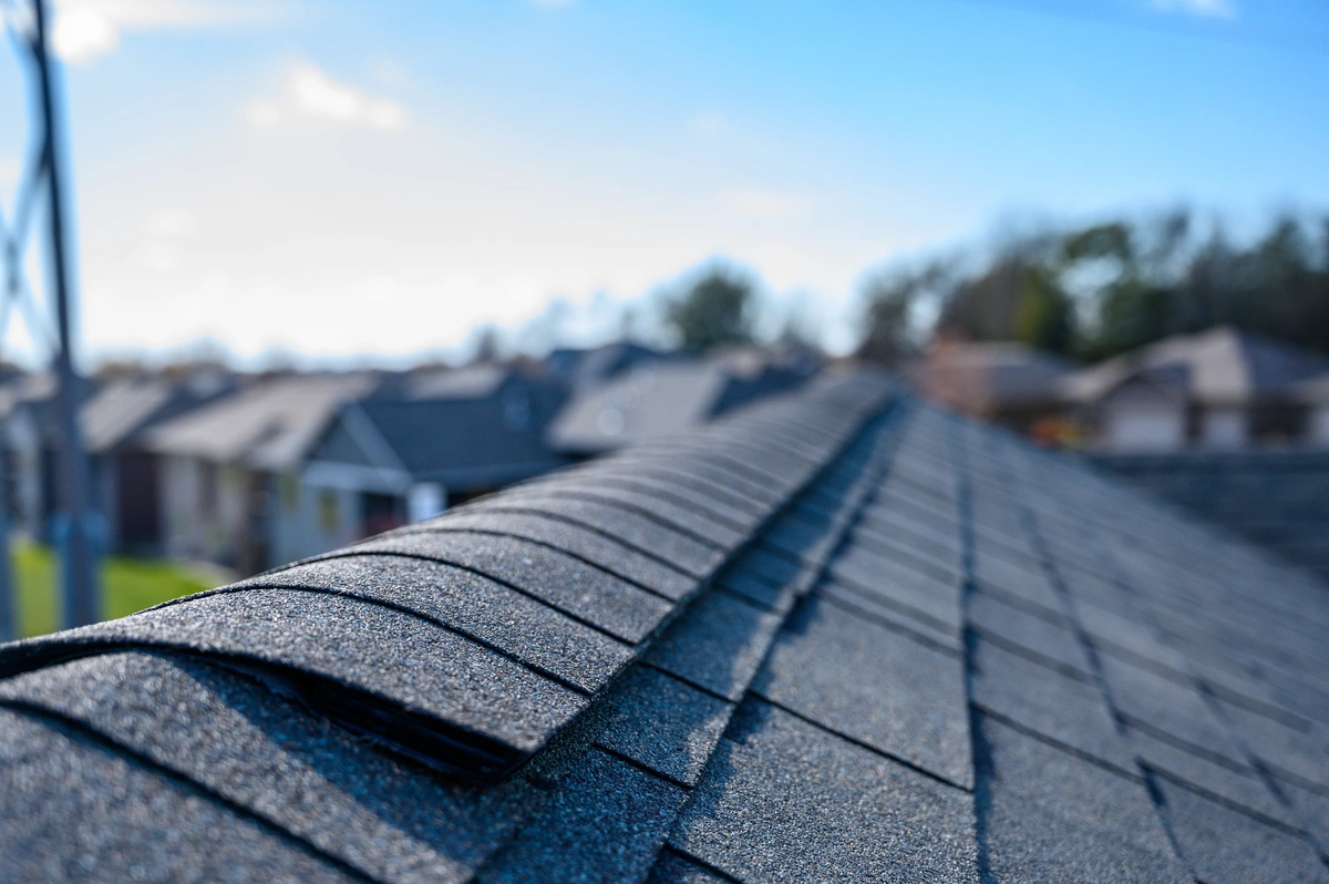 asphalt roof ridge cap