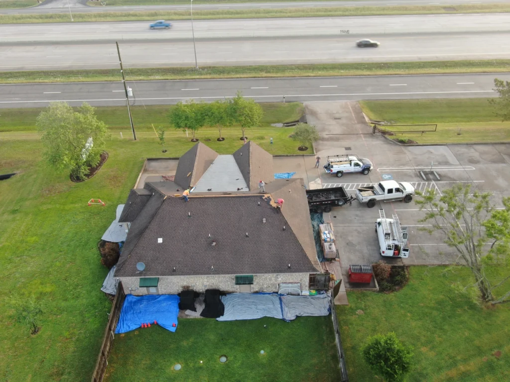 kraft roofing performs roof replacement with asphalt shingles on cypress home